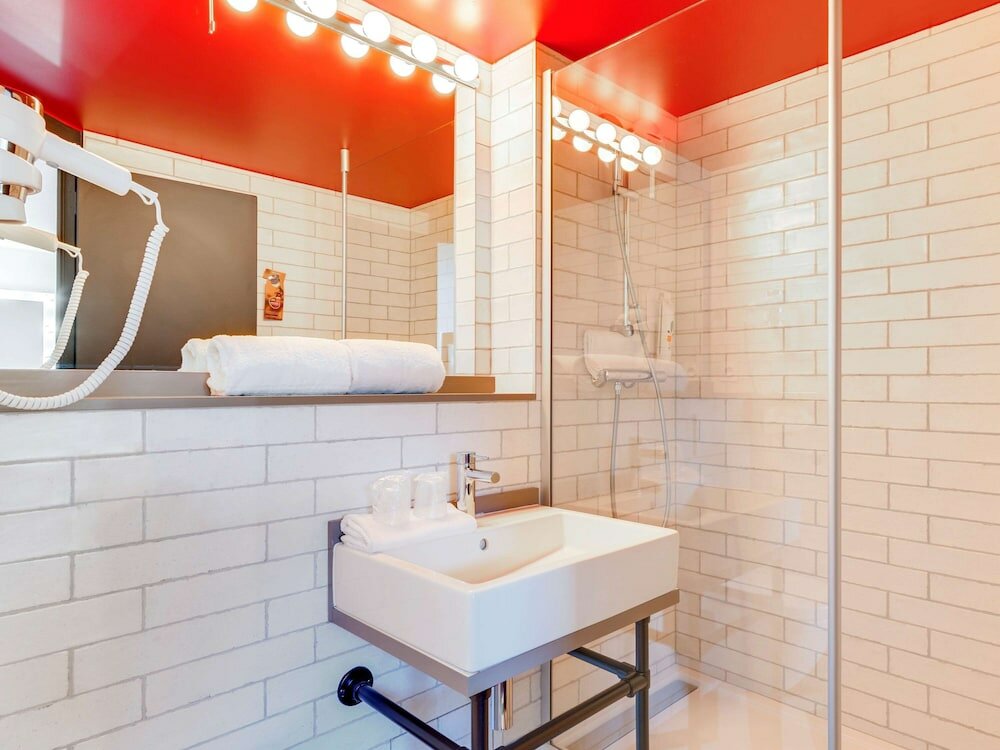 Фото Ibis Styles Paris Saint Denis Plaine