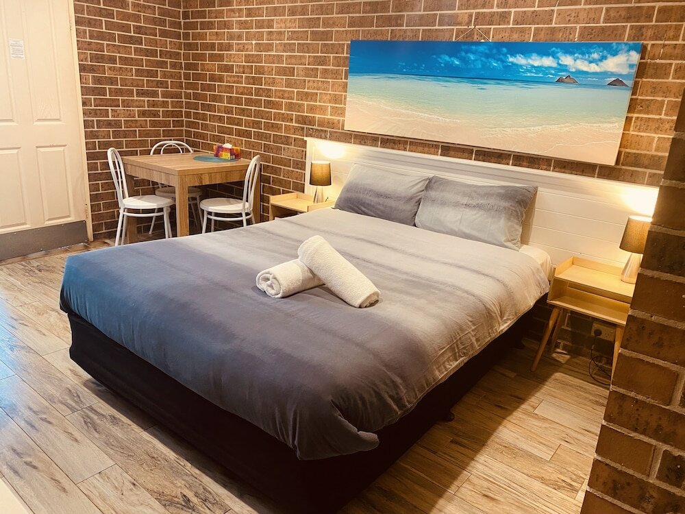 Фото Buccaneer Motel