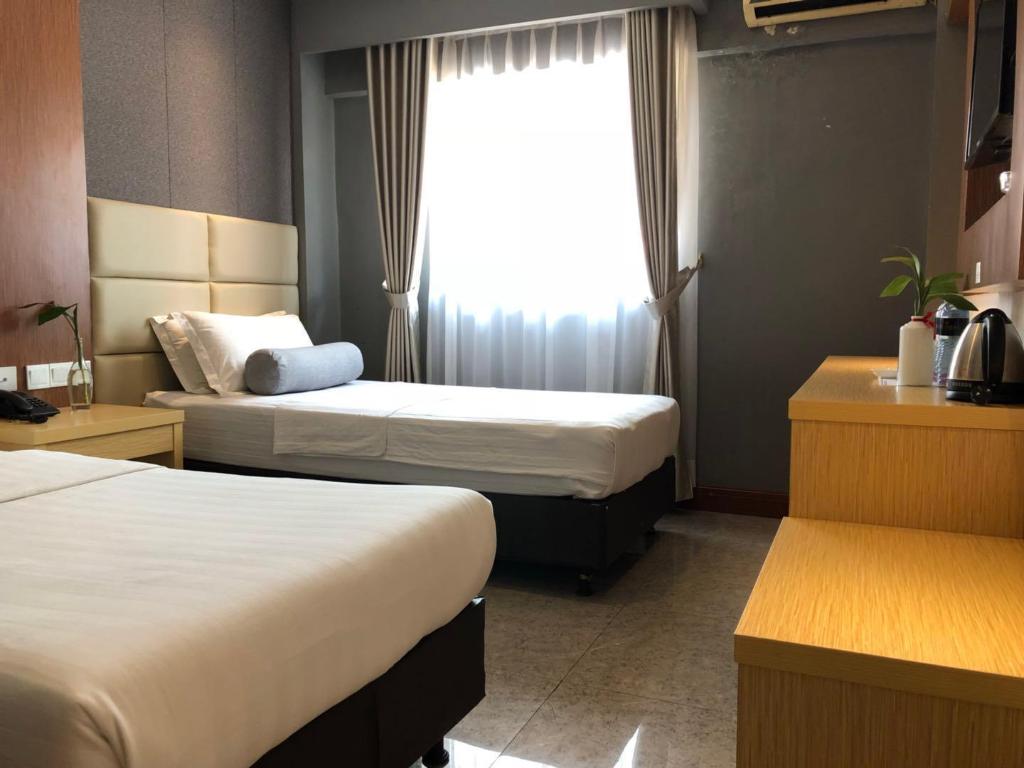 Фото Hotel Mustika Gajah Mada