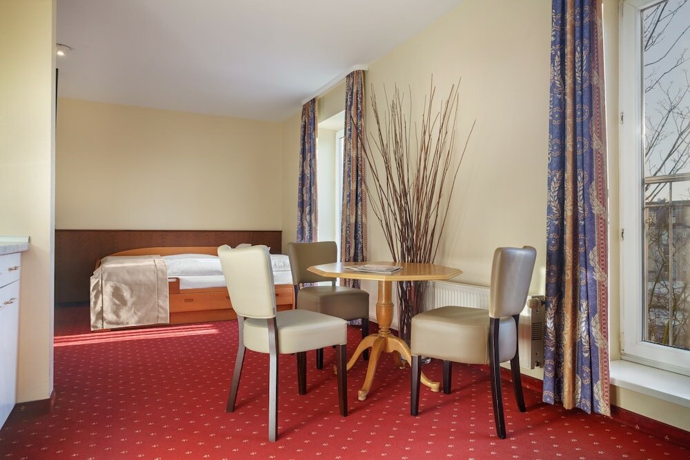 Фото Novum Hotel Hagemann Hamburg Hafen