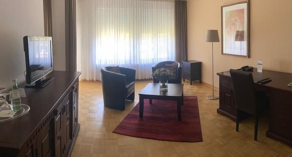 Фото Top Residenz Hotel am Festspielhaus