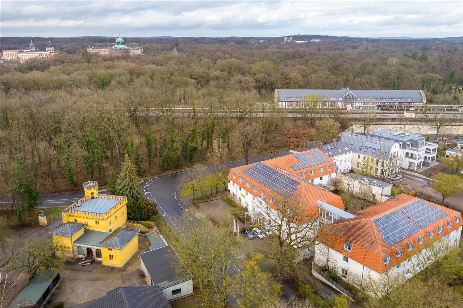 Фото Wyndham Garden Potsdam