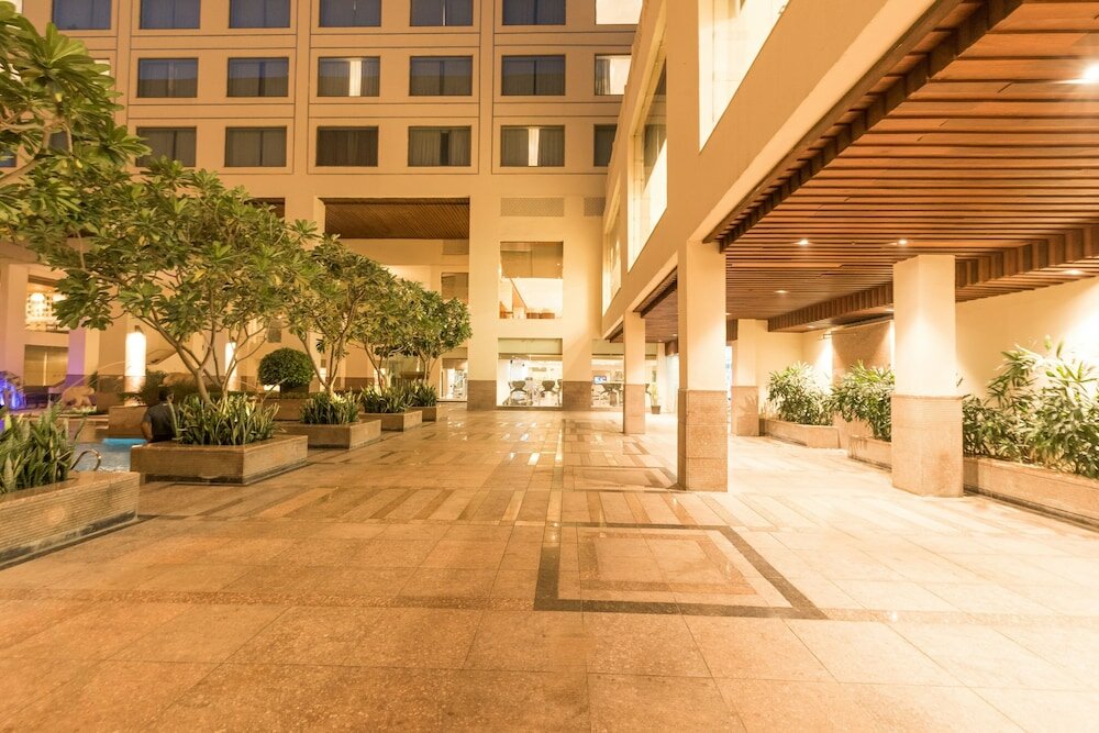 Фото Jaipur Marriott Hotel