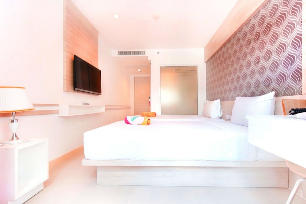 Фото Mirage Express Patong Phuket Hotel