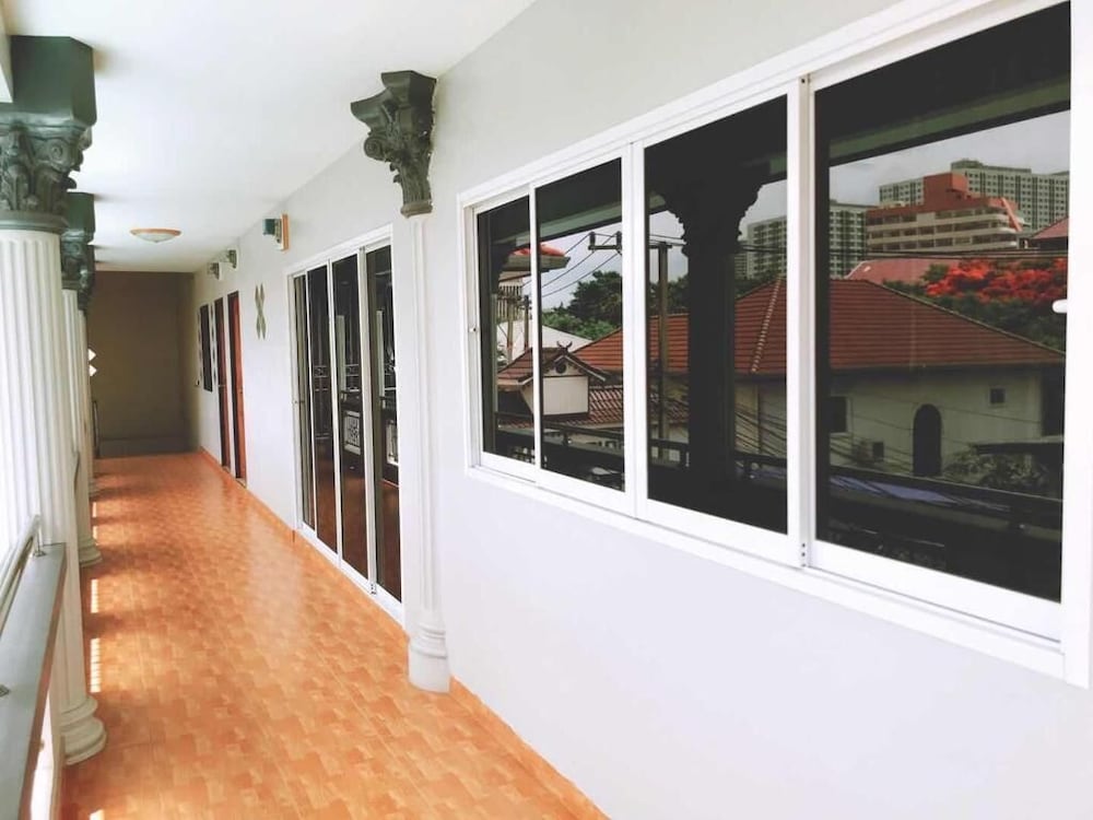 Фото Marin House