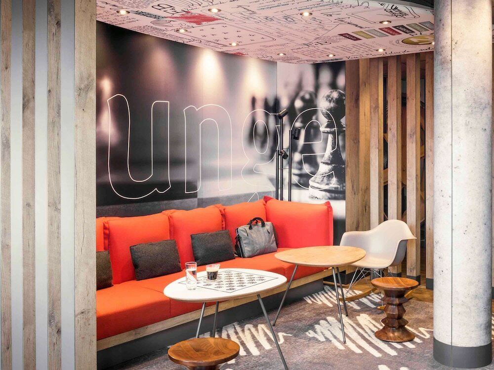 Фото B&b Hotel Versailles Le Chesnay