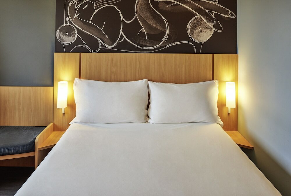 Фото B&b Hotel Orly Rungis Airport 3 Stars