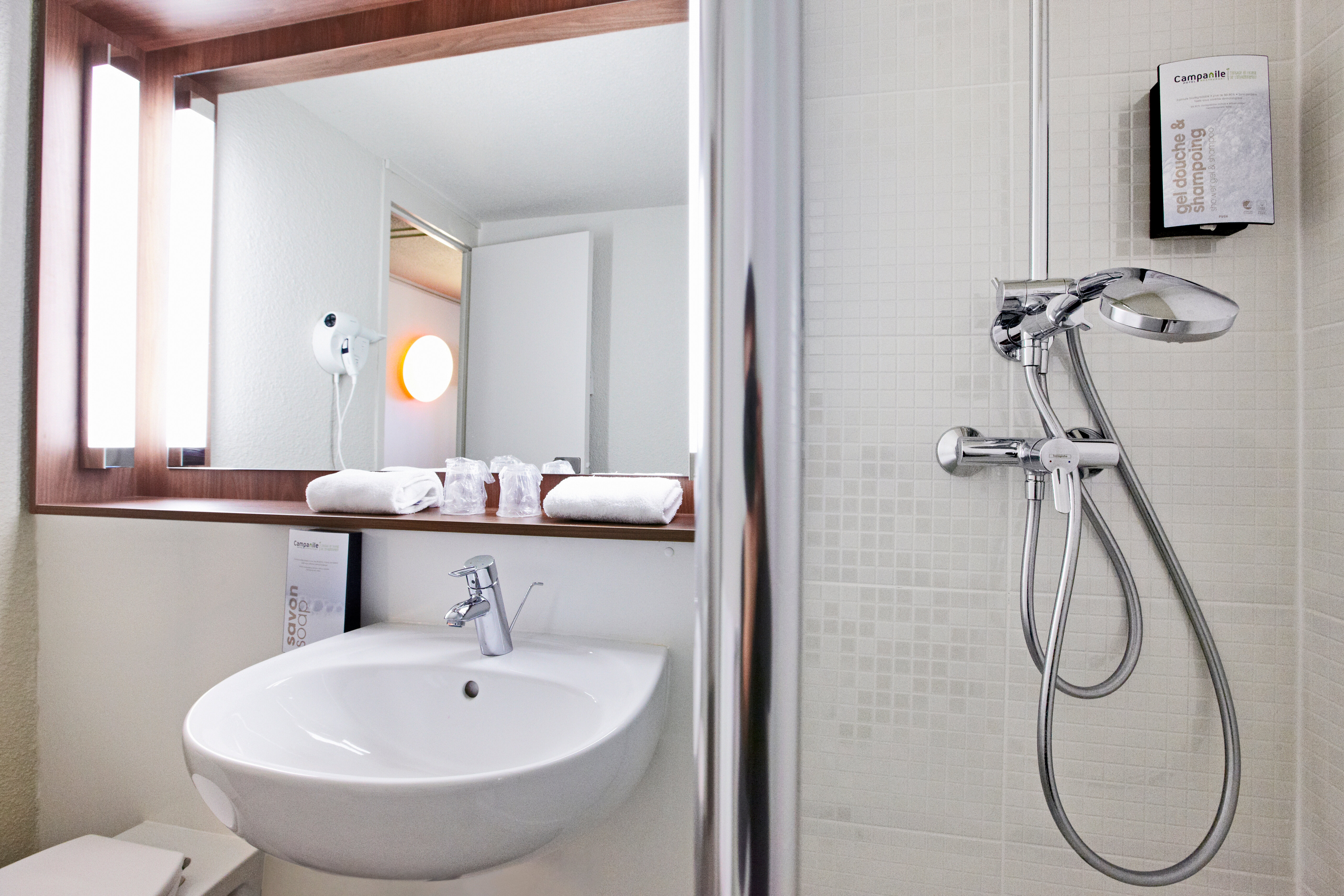 Фото Campanile Morangis Orly