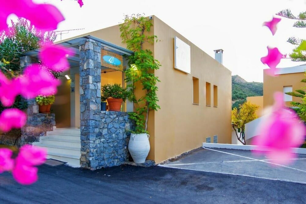 Фото отеля 3