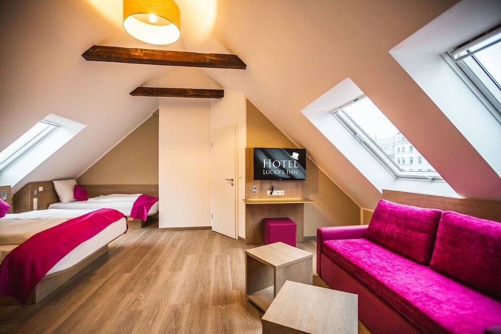 Фото Hotel Luckys Inn GmbH