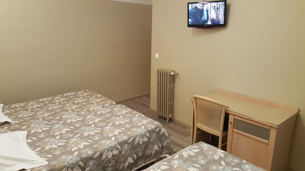 Фото Hotel Angleterre Montmartre