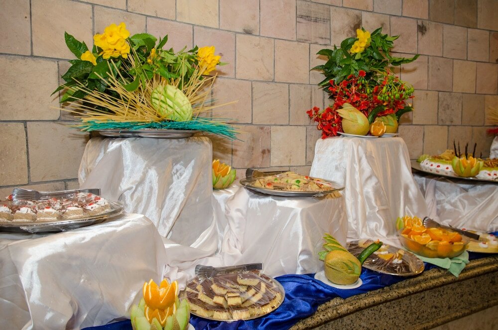 Фото Eagles Downtown Zahabia & Beach Resort