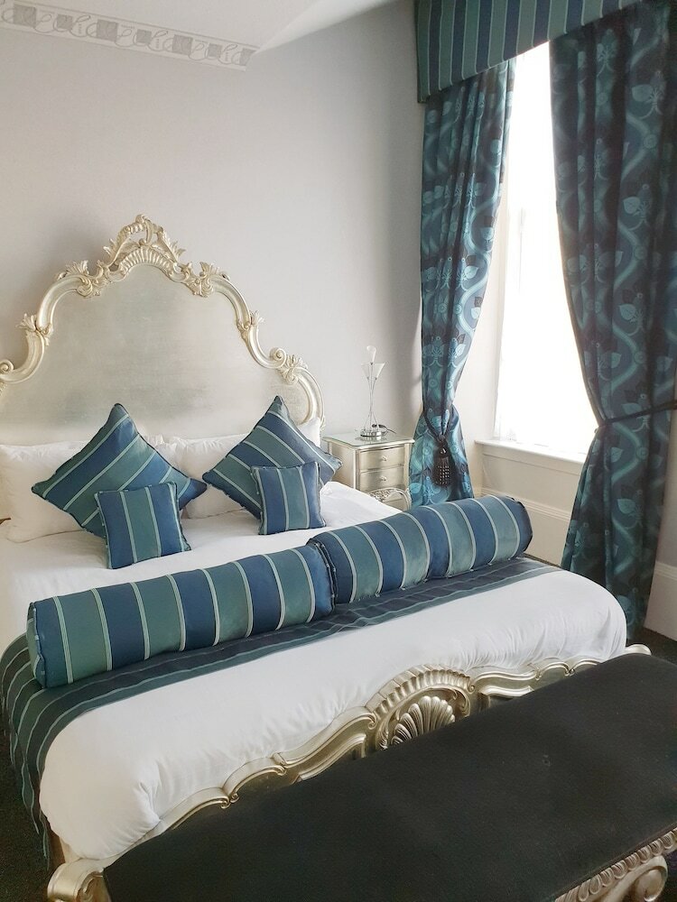 Фото Argyll Hotel