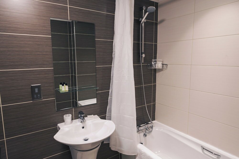 Фото Hotel Balmoral, Sure Hotel Collection by Best Western