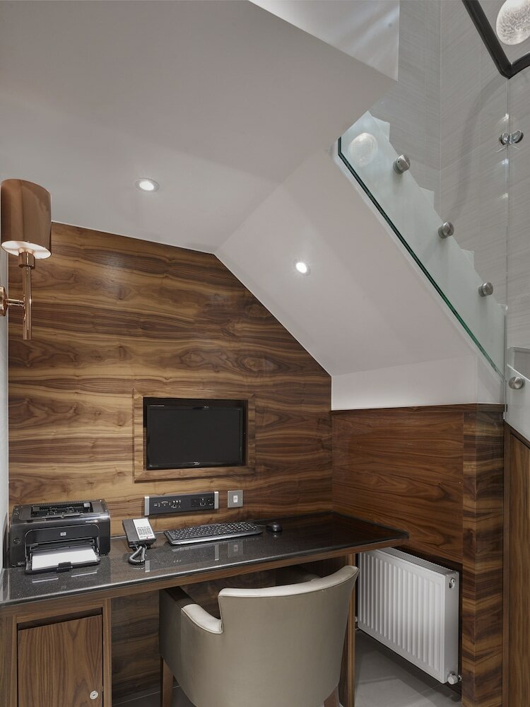 Фото Norfolk Towers Paddington Hotel