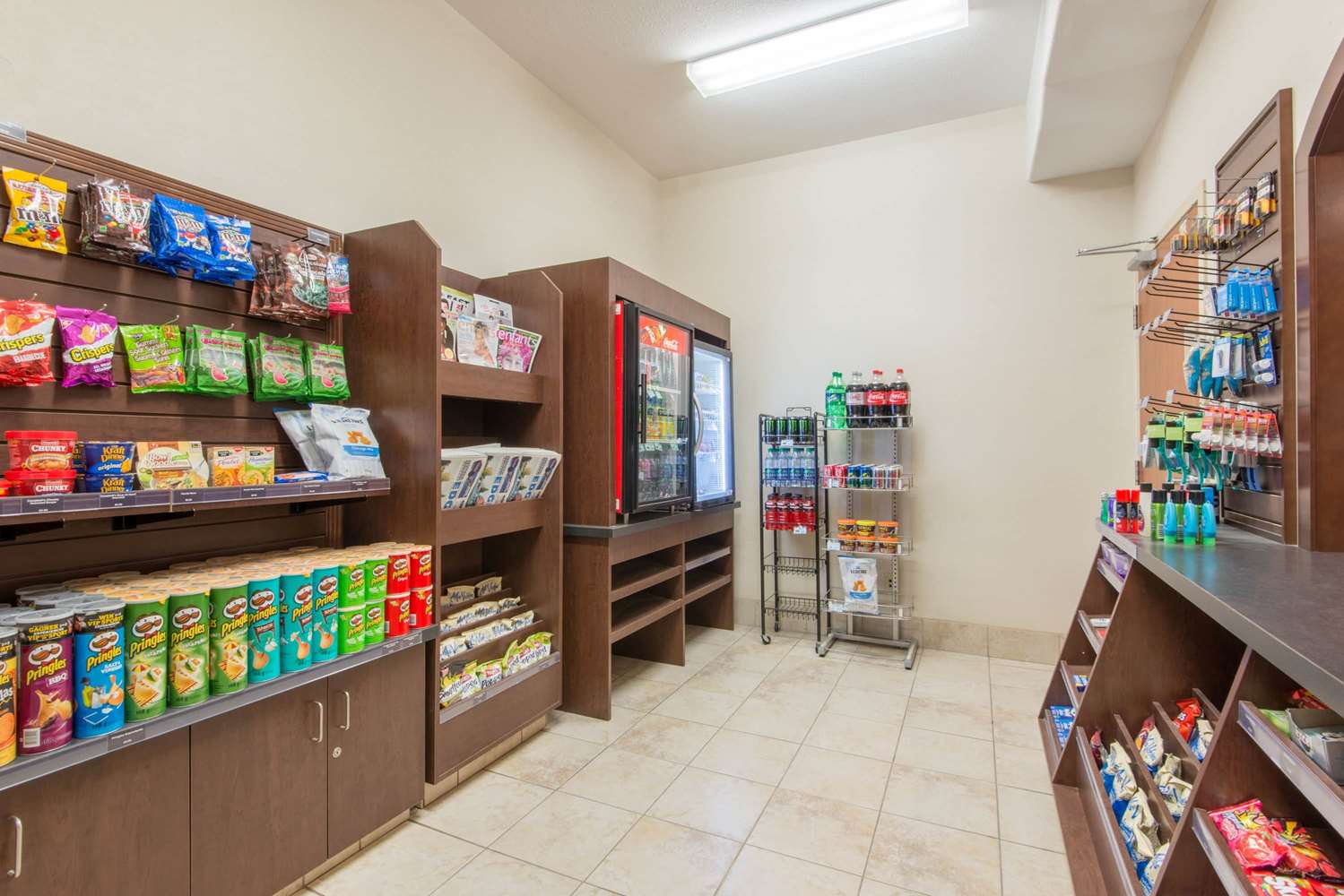 Фото Ramada by Wyndham Wainwright