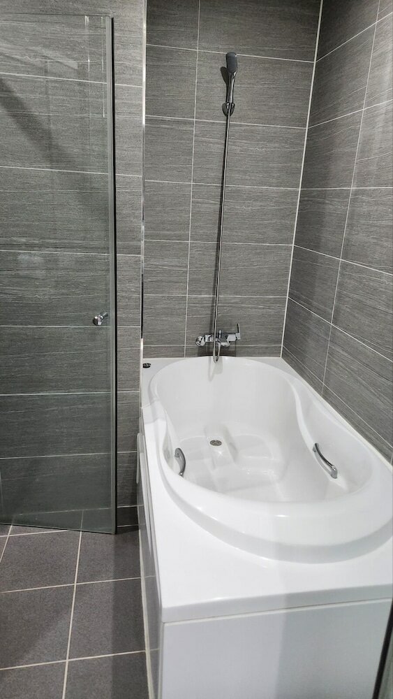 Фото Yongin Central Co'op Hotel