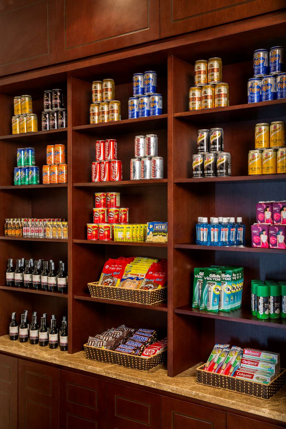 Фото Hilton Garden Inn Hanoi