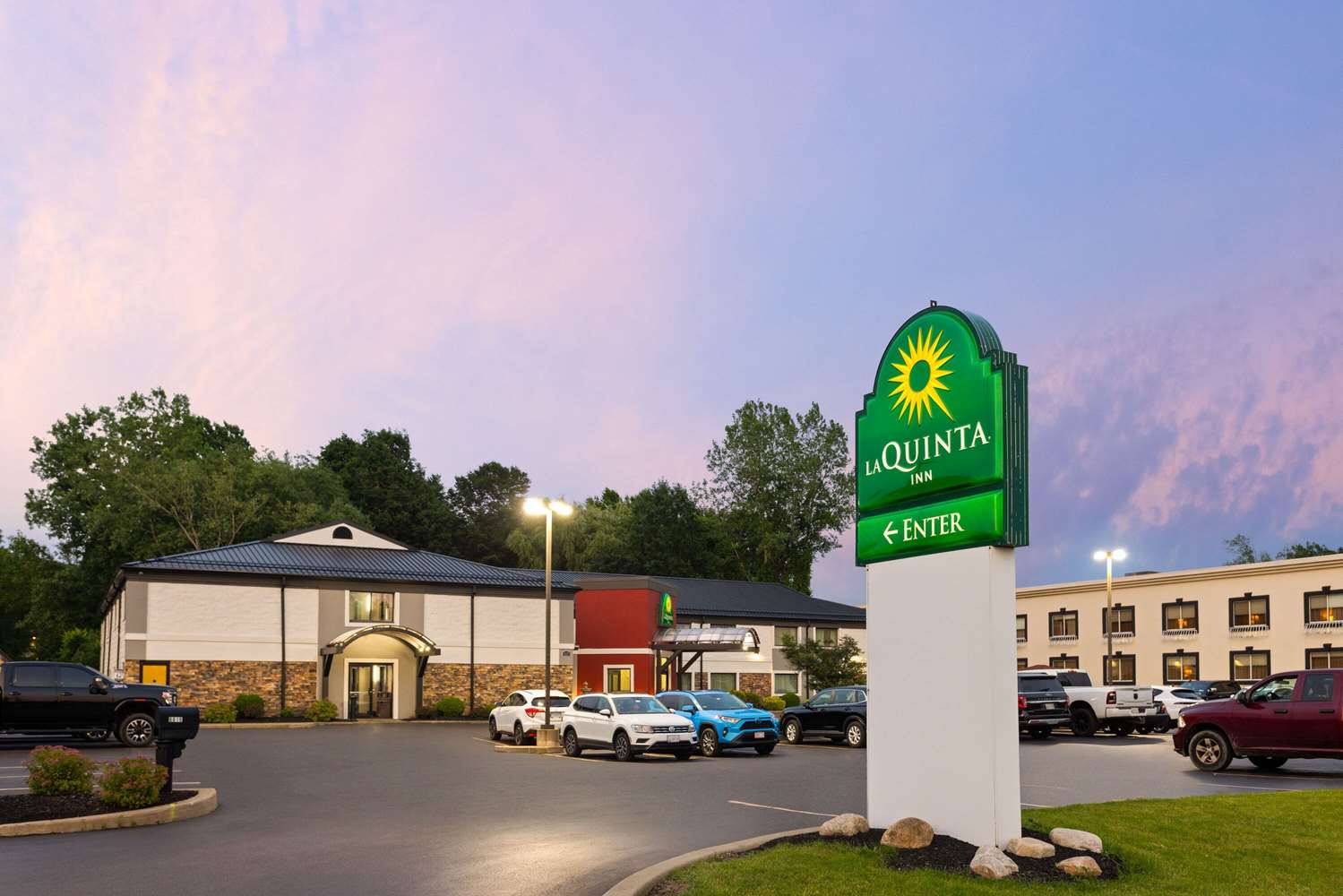 Фото La Quinta Inn by Wyndham Buffalo Airport