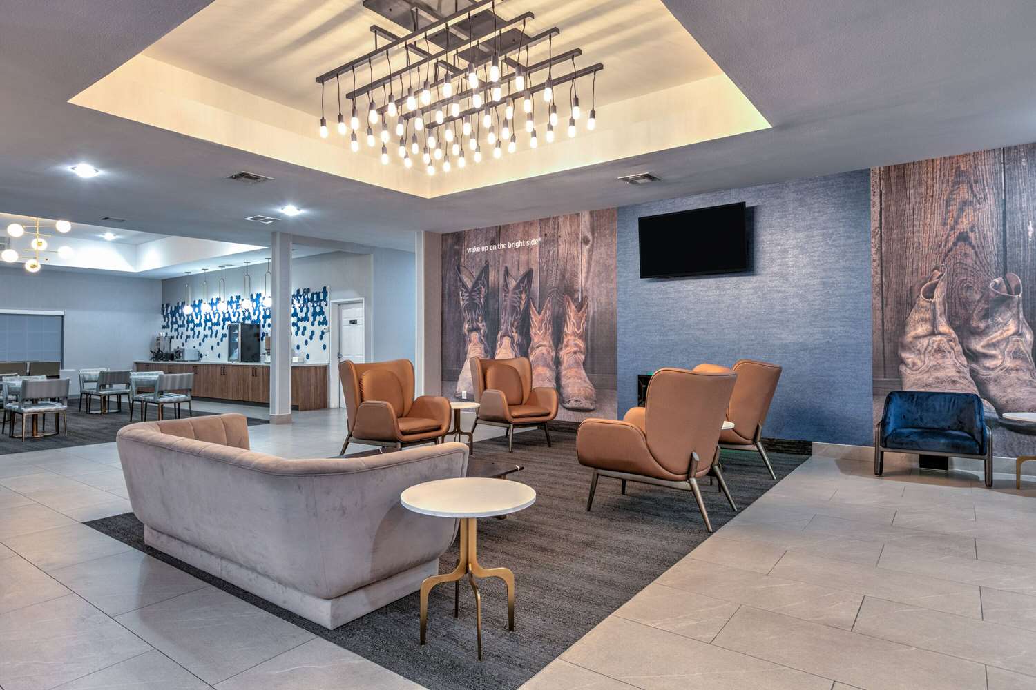 Фото La Quinta Inn & Suites by Wyndham Decatur