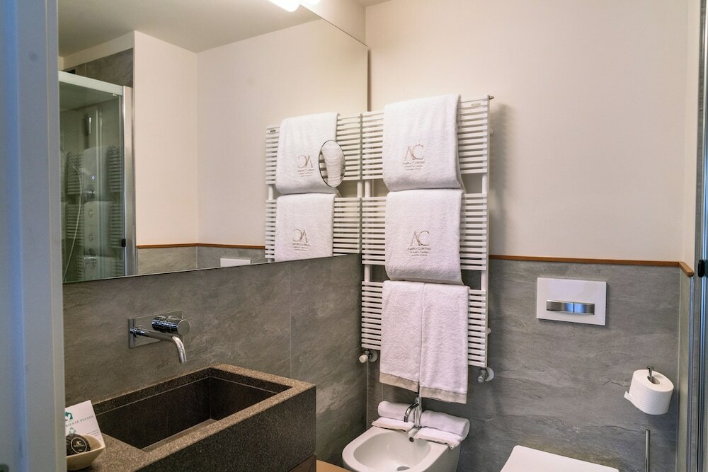 Фото Ambra Cortina