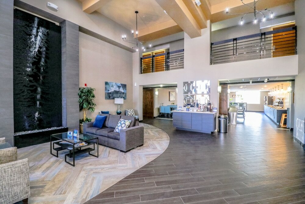 Фото Best Western Plus North Las Vegas Inn & Suites