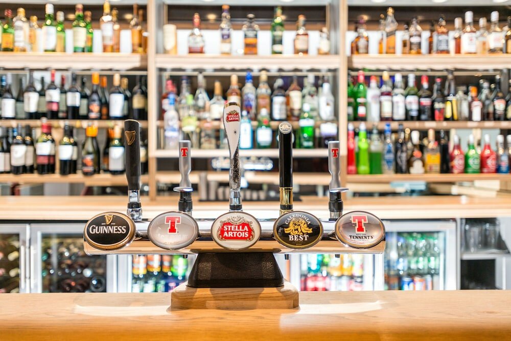 Фото Aberdeen Douglas Hotel