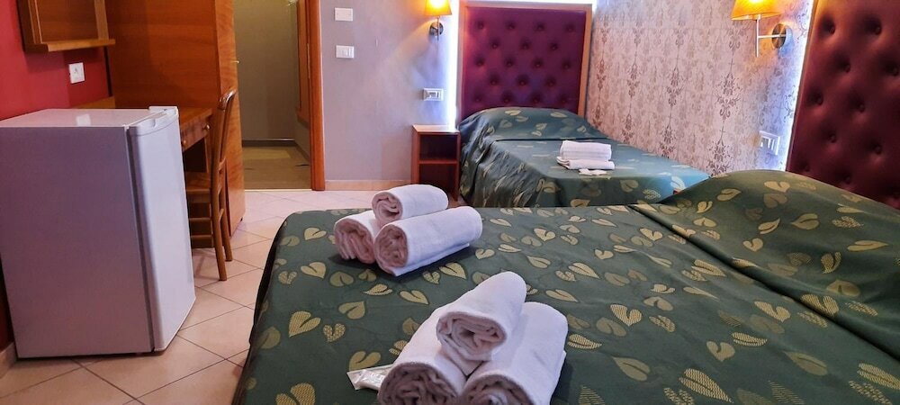 Фото A&c Much More II