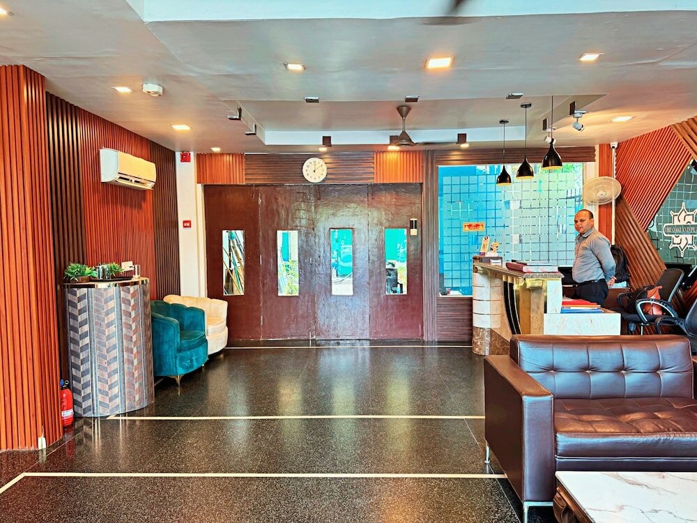 Фото The Oakland Plaza by Orion Hotels