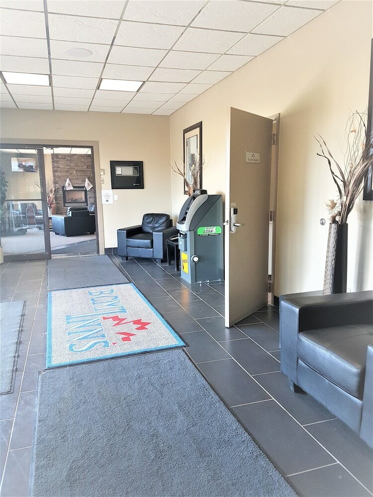 Фото BCMInns Lloydminster