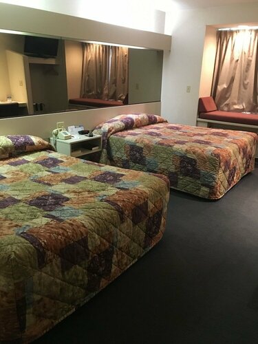 Гостиница Microtel Inn by Wyndham Champaign в Шампейне