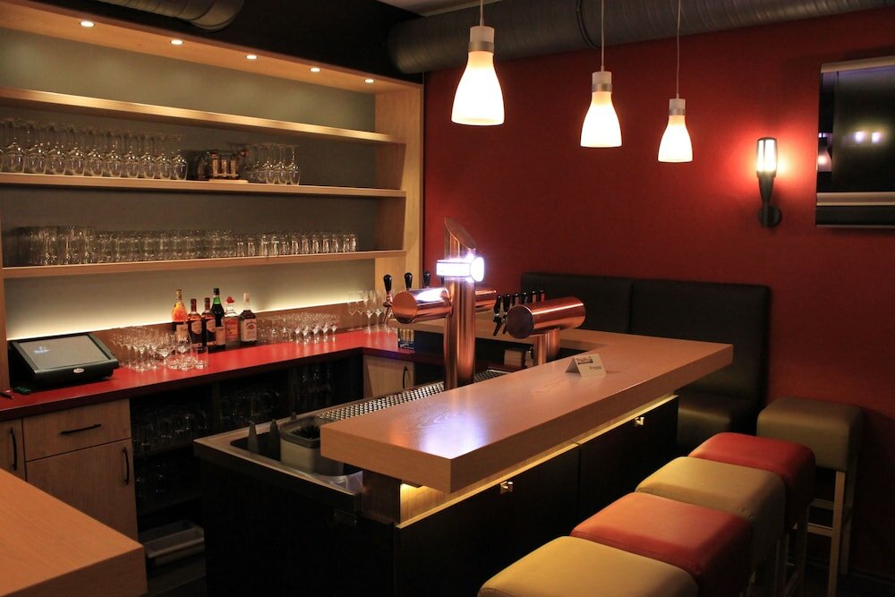 Фото Troll's Brauhaus Hotel