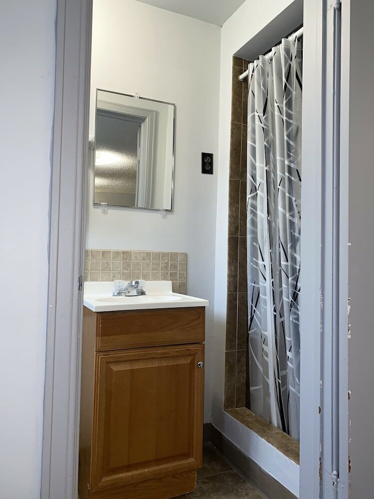 Фото Swiss Cottage Inn