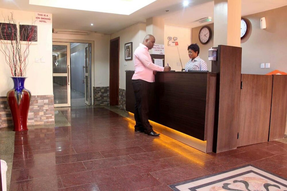 Фото Silver Grandeur Hotel