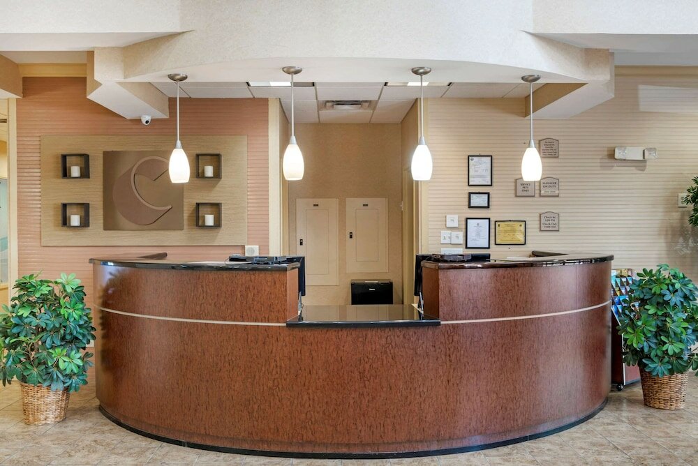 Фото Comfort Suites Fredericksburg North