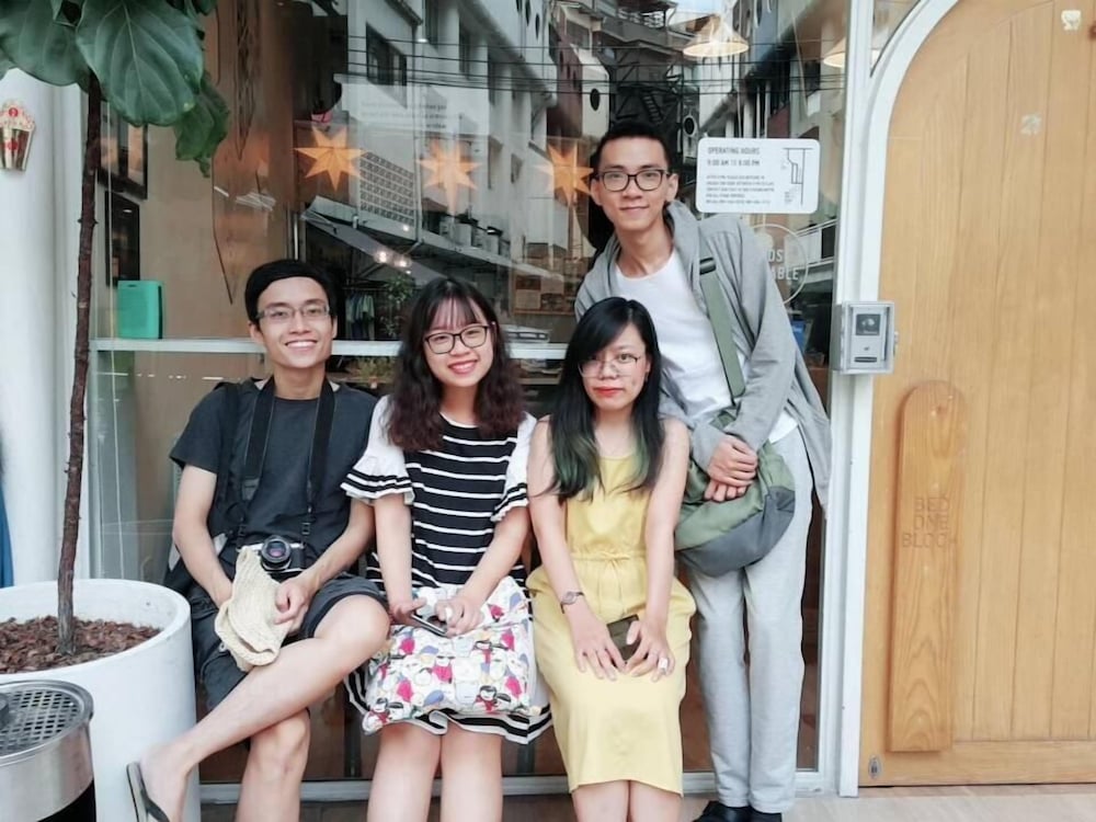 Фото Bed One Block Hostel