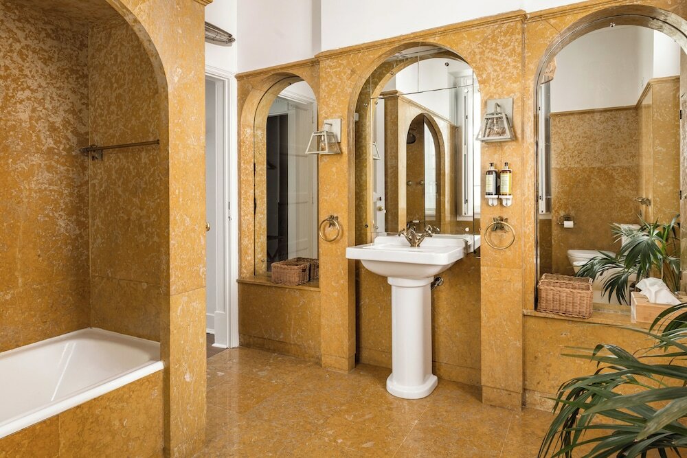 Фото Pergola Boutique Hotel