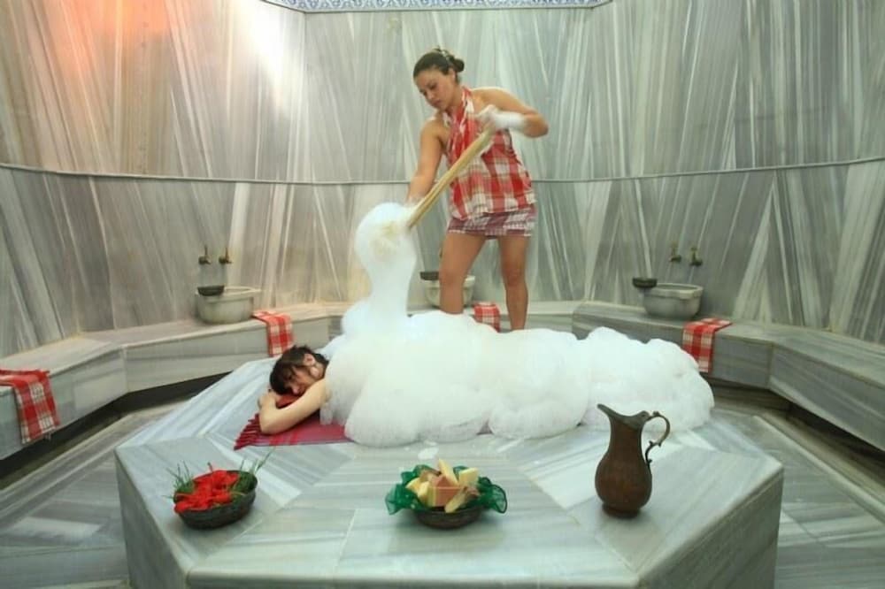 Фото Zeytinada Hotel