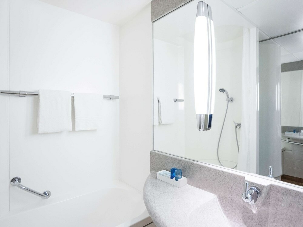 Фото Novotel Ieper Centrum Flanders Fields