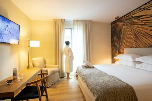 Внешний вид отеля Ciutat De Girona в Жироне, фото 3