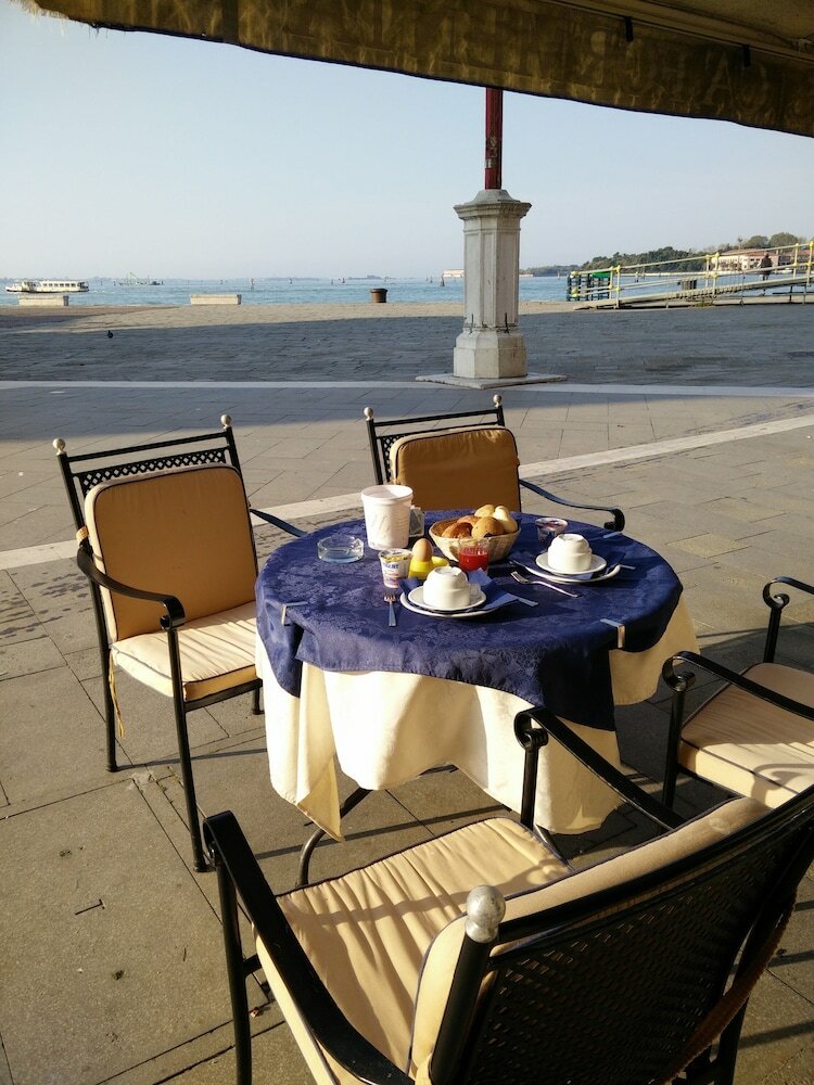 Фото Hotel Ca' Formenta