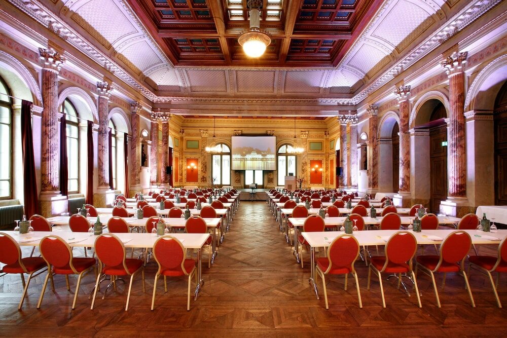 Фото Hotel Schweizerhof Luzern