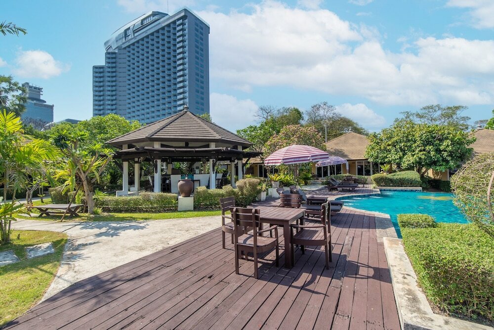 Фото East Sea Paradise Hotel