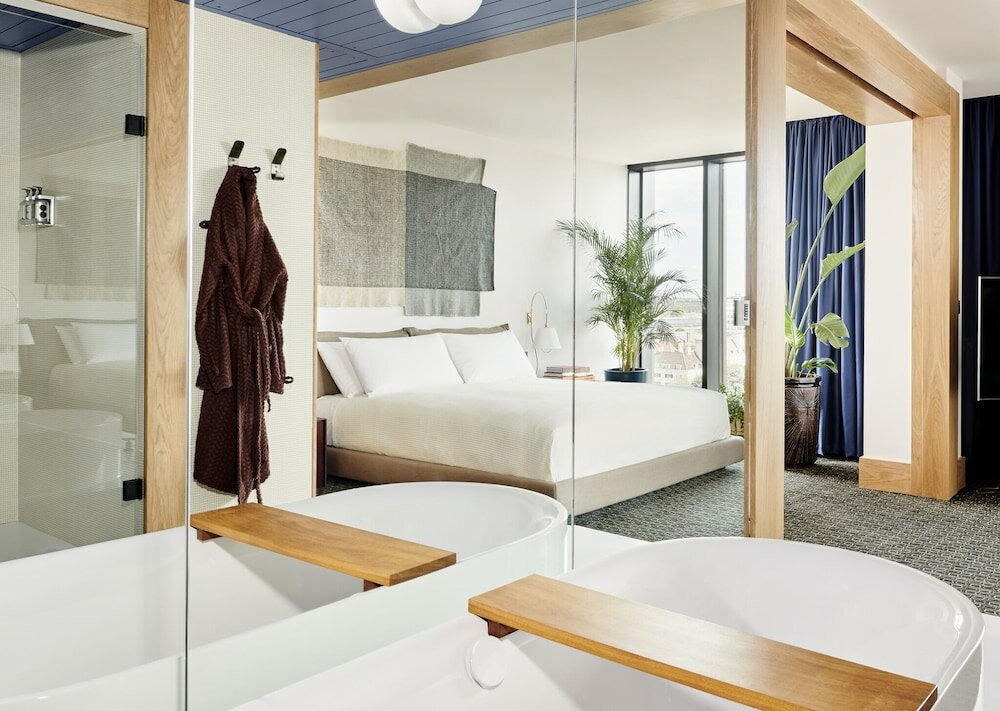 Фото The Standard London