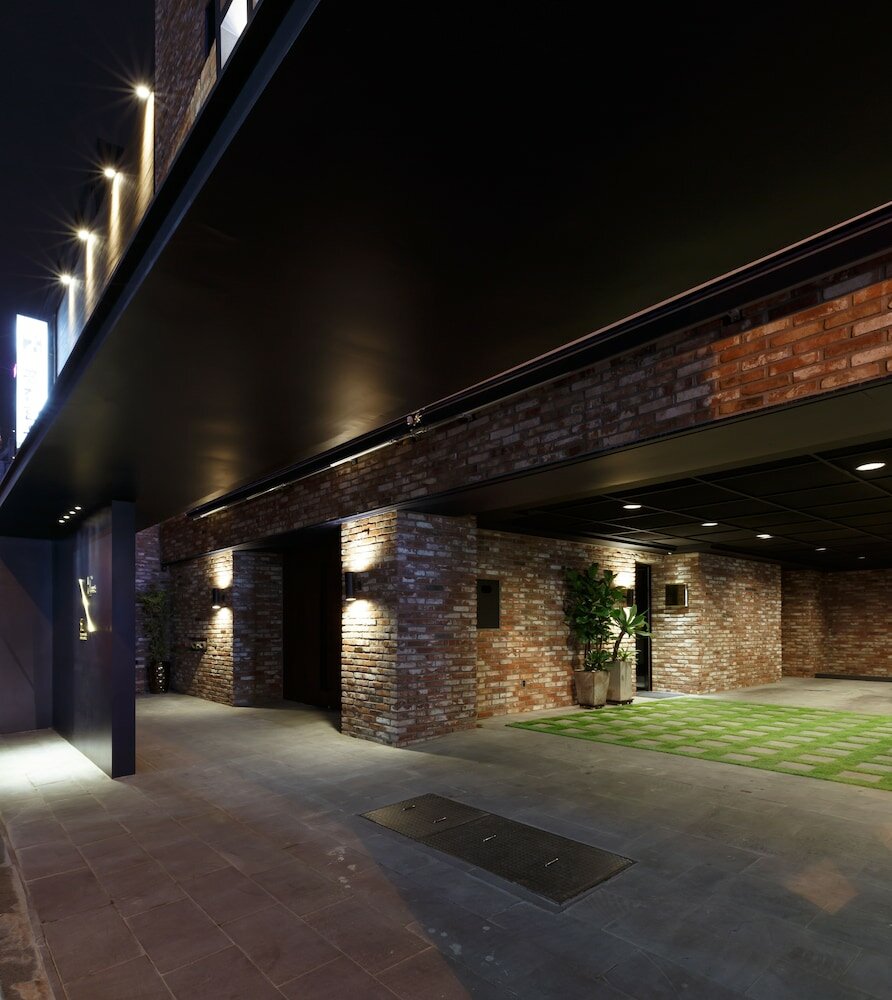 Фото H Hotel Seocho