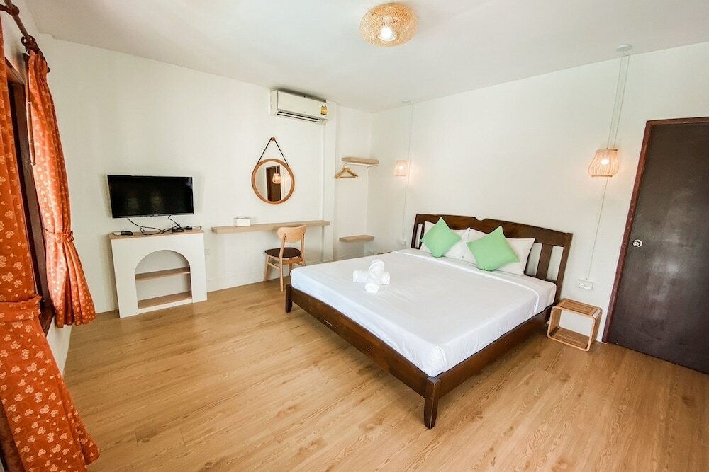 Фото Orange Village