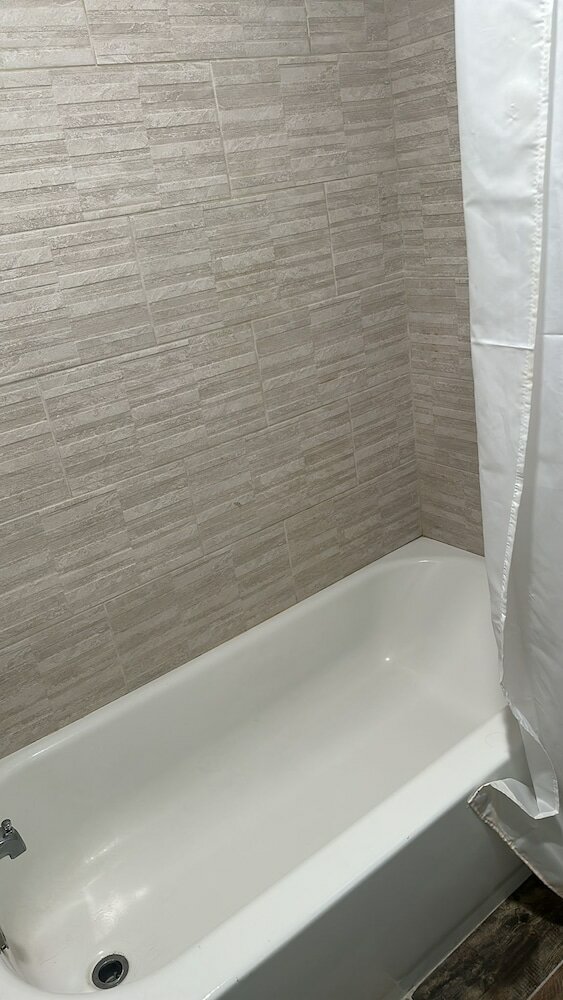 Фото Americas Best Value Inn Albany East Greenbush