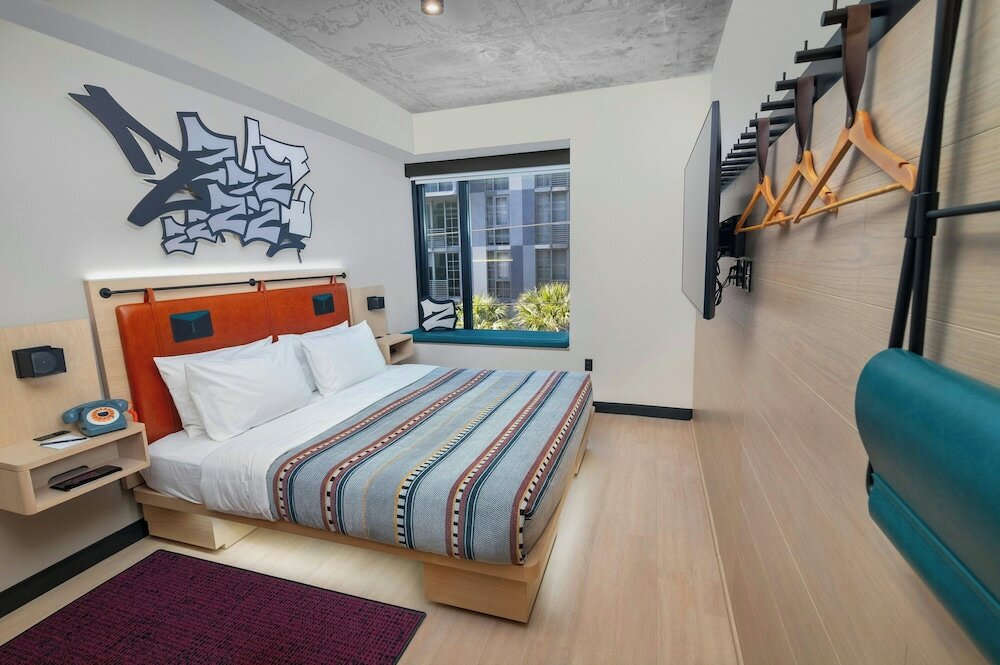 Фото Moxy Miami Wynwood