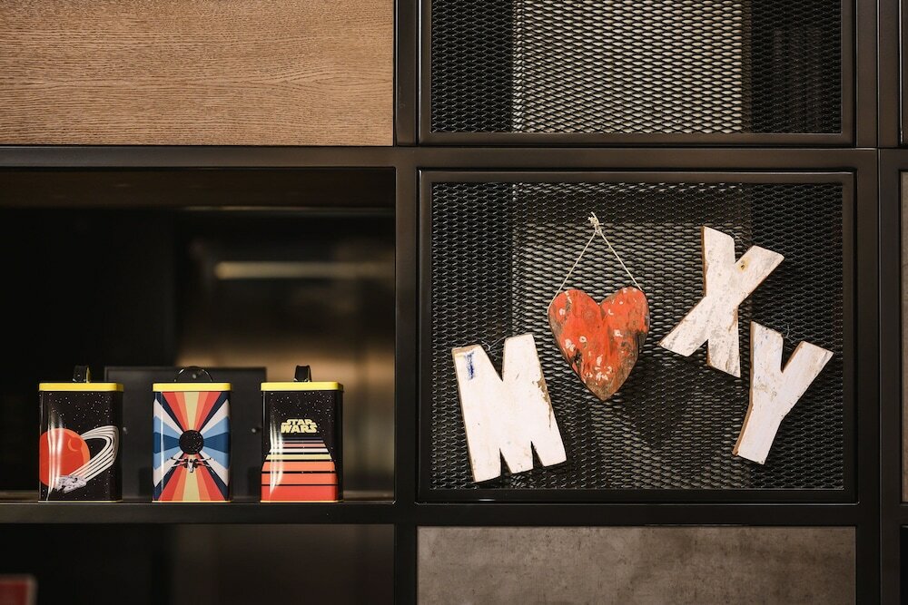 Фото Moxy Dresden Neustadt