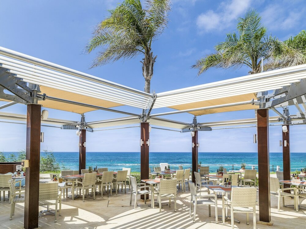 Фото Alexander The Great Beach Hotel